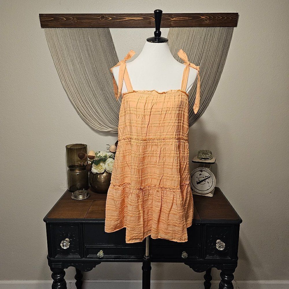 Altar'd State Tiered Dress with Tie Sleeves Sz M